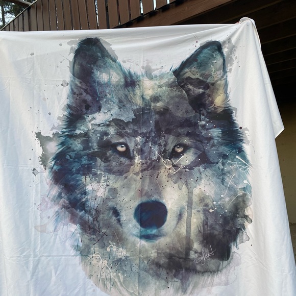 Wolf Tapestry - Picture 8 of 9